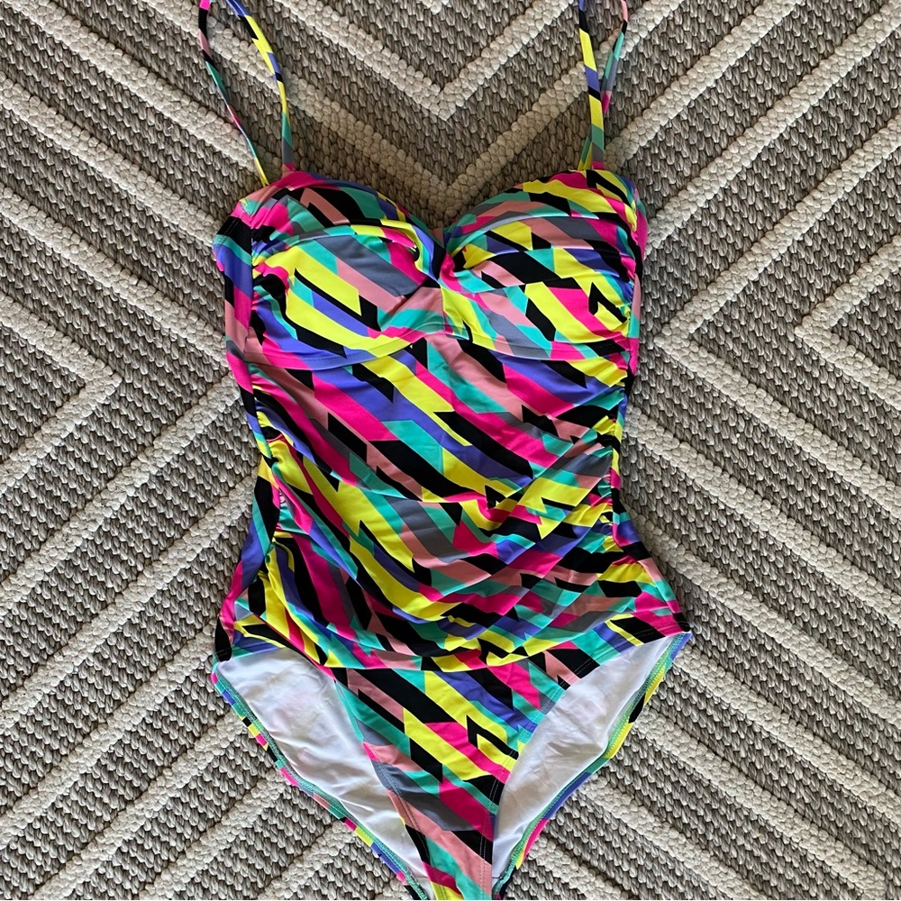 RELLECIGA one piece neon swimsuit size Medium